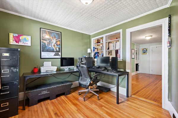 $250,000 | 60 6th Street, Bangor, ME 04401