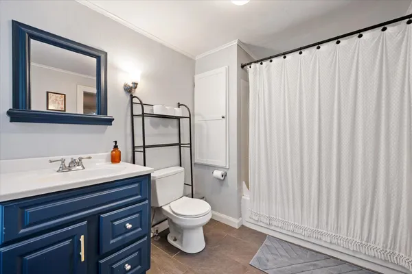 $250,000 | 60 6th Street, Bangor, ME 04401
