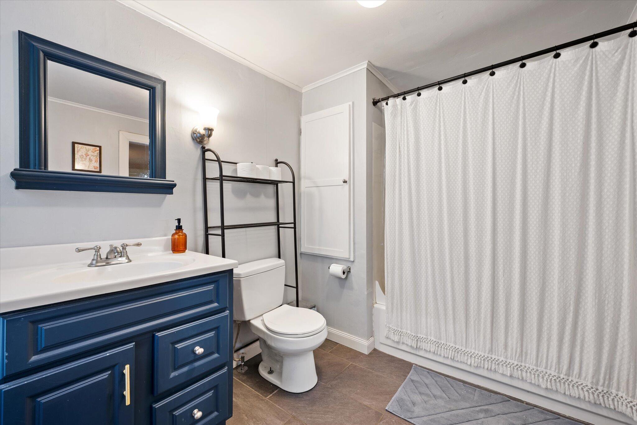 60 6th Street Bangor, ME 04401 - Photo 15 of 41 15-Full Bathroom