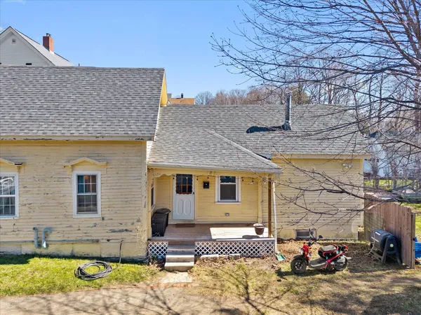 $250,000 | 60 6th Street, Bangor, ME 04401