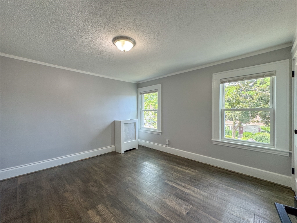 185 Leyfred Terrace Springfield, MA 01108 - Photo 15 of 35