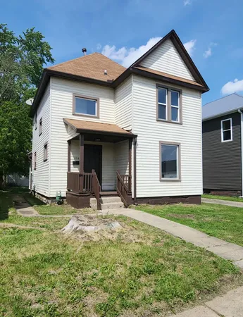 $209,900 | 494 East Main Street, Newark, OH 43055