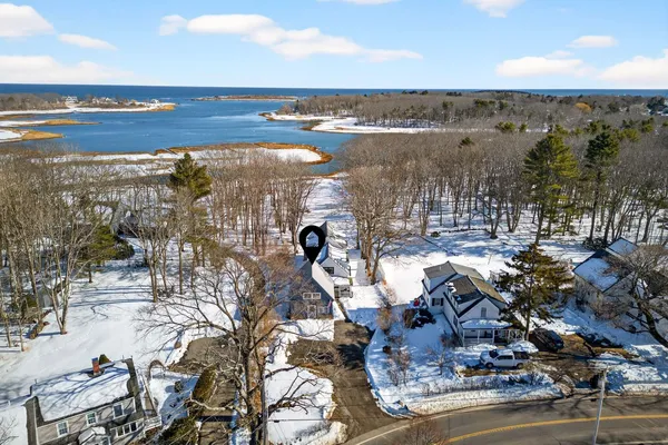 $2,750,000 | 41 Mills Road, Kennebunkport, ME 04046
