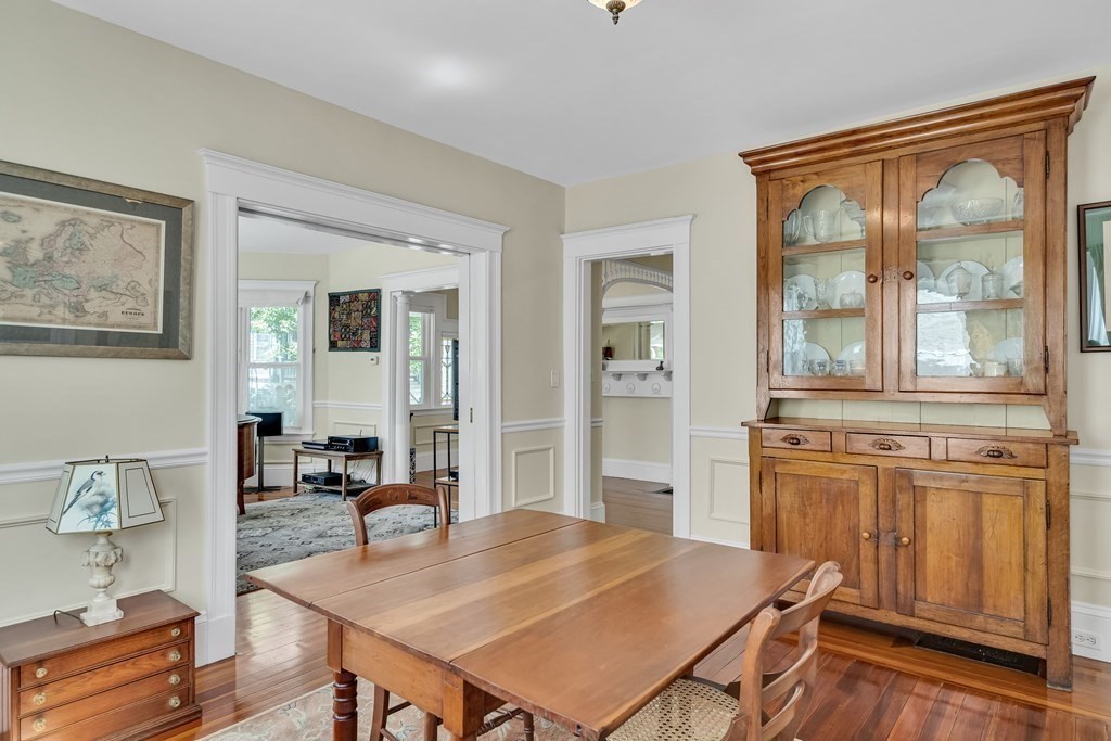 27 Ossipee Road, Unit 1 Somerville, MA 02144 - Photo 11 of 40 Gallery Image 11