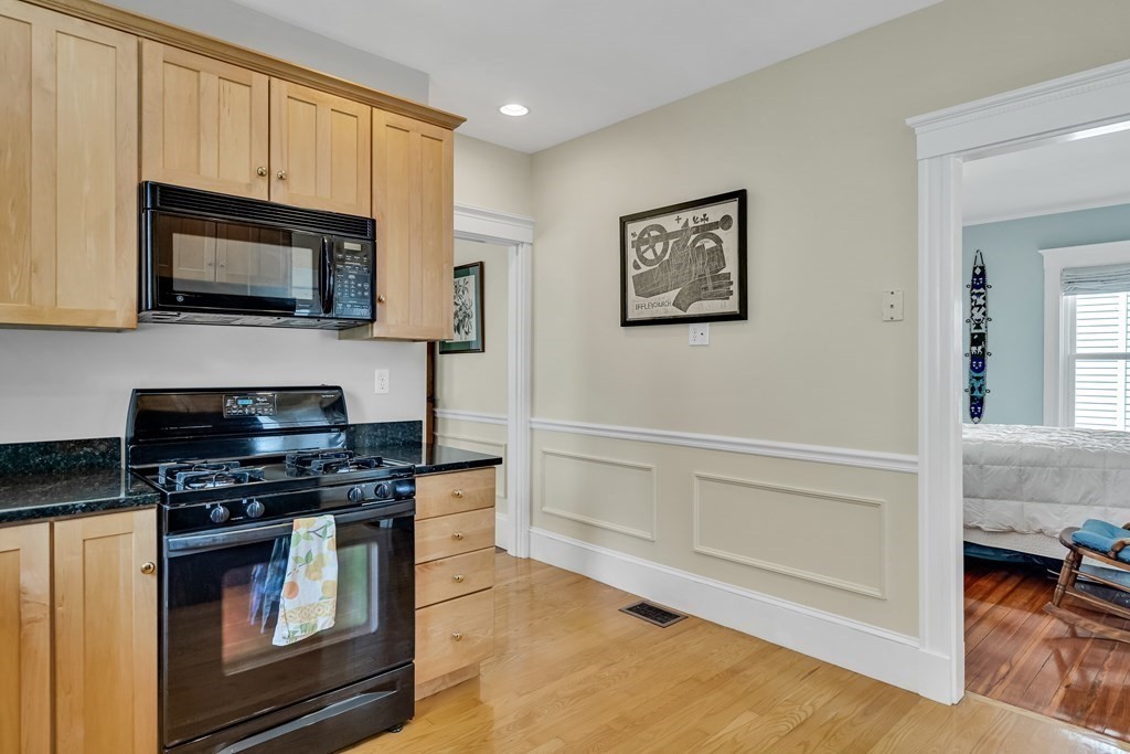 27 Ossipee Road, Unit 1 Somerville, MA 02144 - Photo 17 of 40 Gallery Image 17