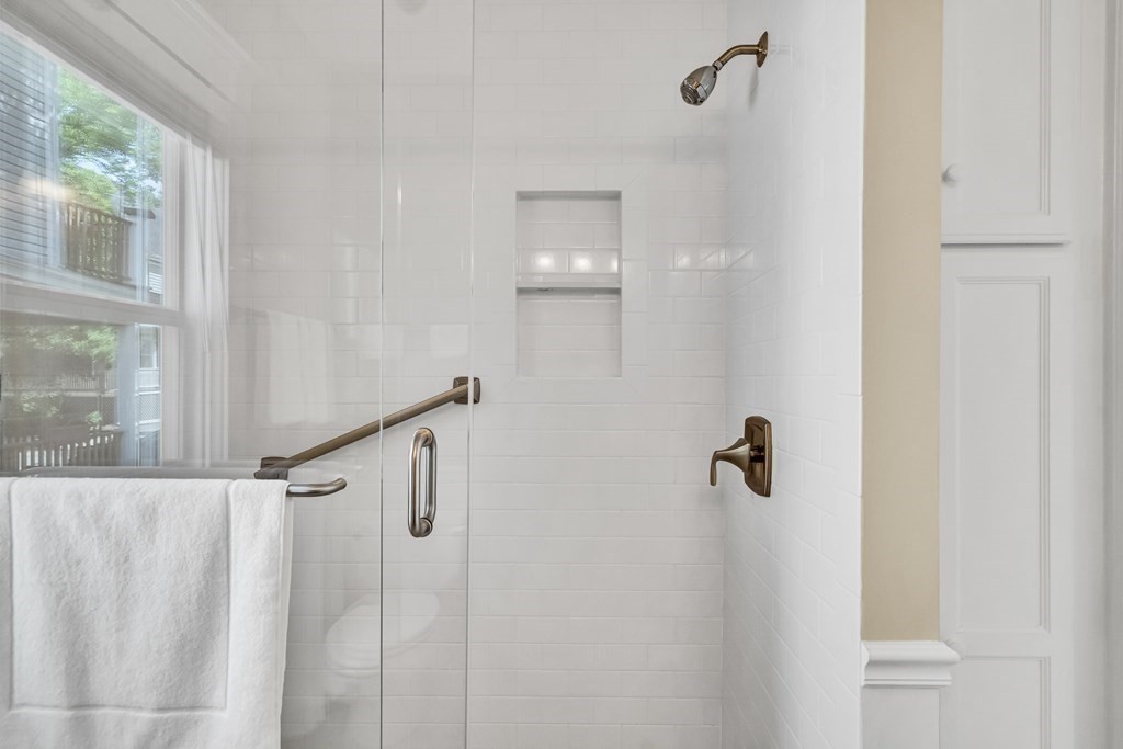 27 Ossipee Road, Unit 1 Somerville, MA 02144 - Photo 25 of 40 Gallery Image 25