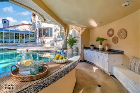 $3,700,000 | 74 Yarrow Valley Lane, Orinda, CA 94563