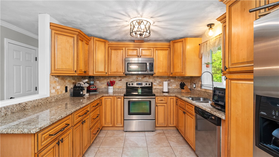 59 Stanley Mowry Road Scituate, RI 02825 - Photo 8 of 43