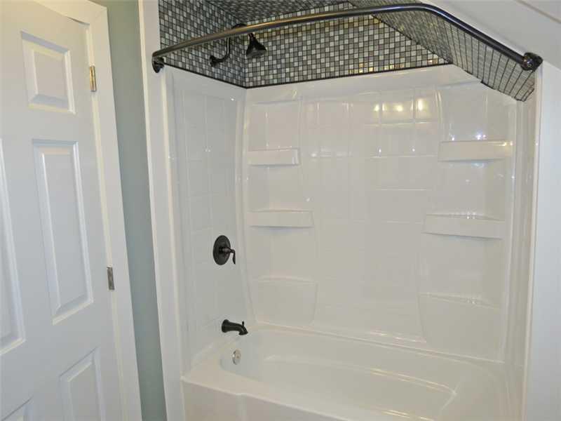 193 Mast Road Westbrook, ME 04092 - Photo 22 of 35 Bathroom.