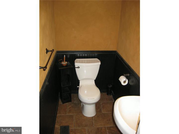 1737 Red Oak Road Williamstown, NJ 08094 - Photo 11 of 21 Half Bath