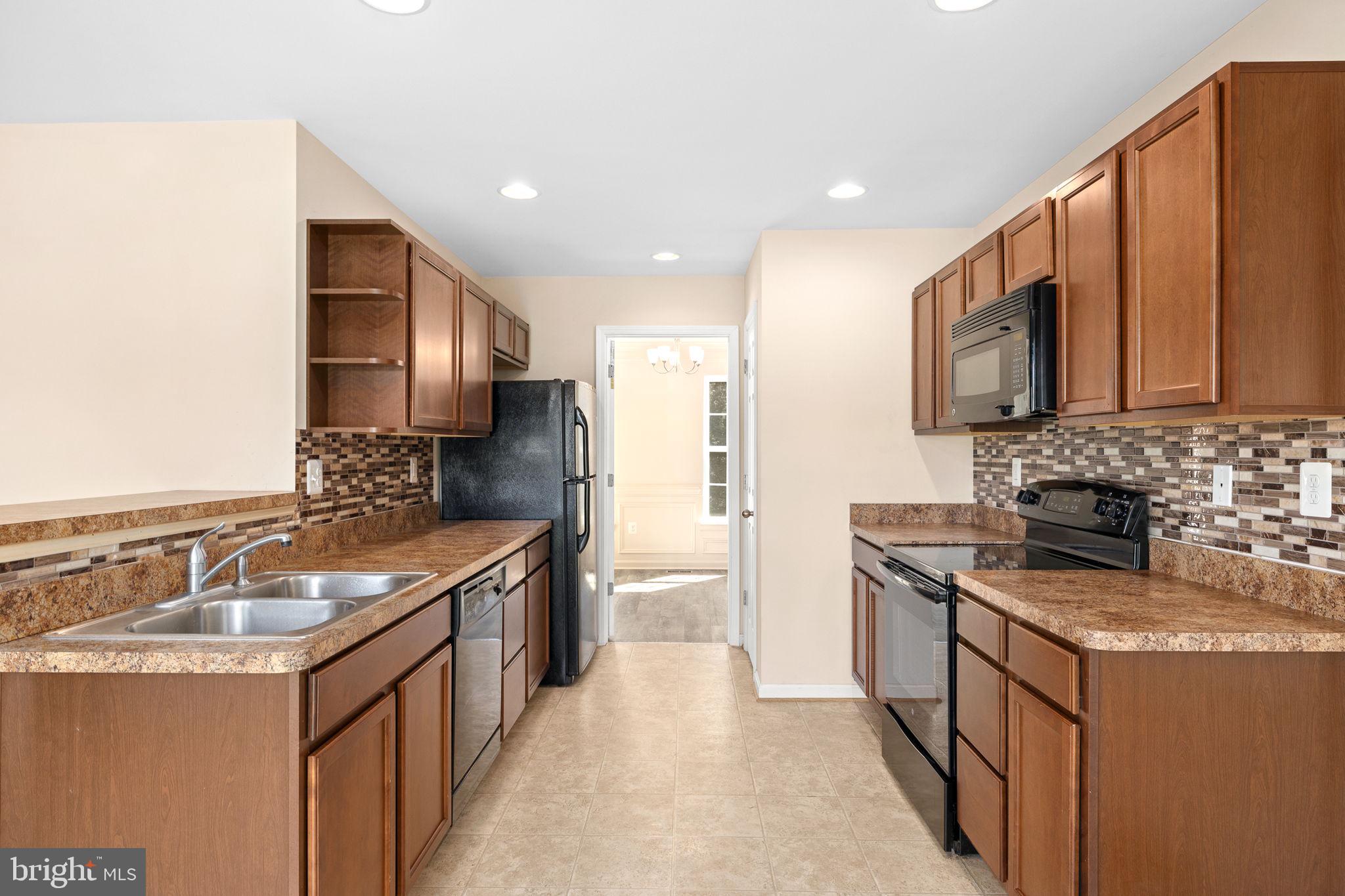 10504 Hudson Road King George, VA 22485 - Photo 7 of 43 Gallery Image 7