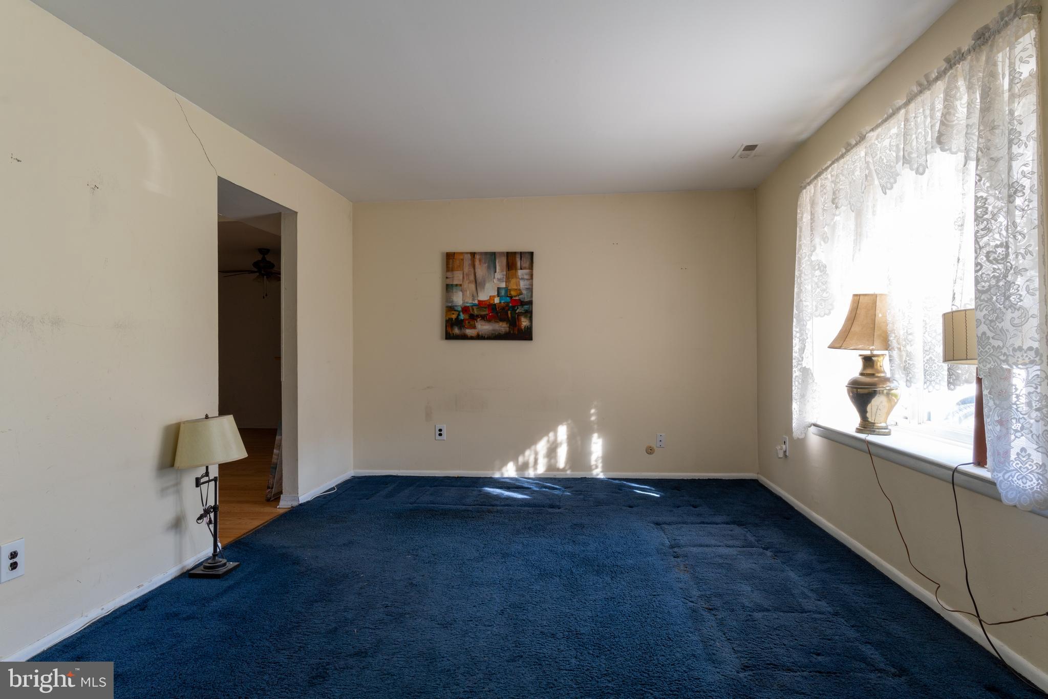 19 Freedom Road Sewell, NJ 08080 - Photo 5 of 9