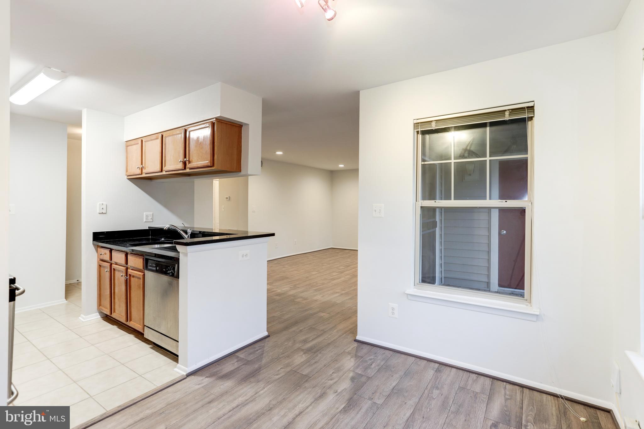 1702 Ascot Way Reston, VA 20190 - Photo 13 of 34 Gallery Image 13