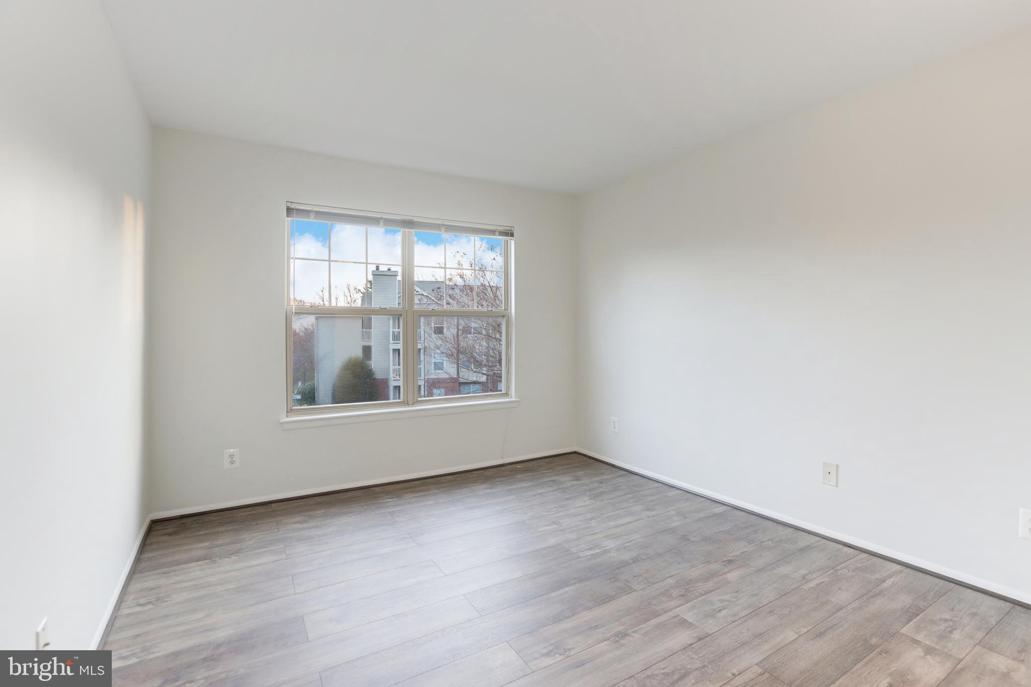 1702 Ascot Way Reston, VA 20190 - Photo 26 of 34 Gallery Image 26