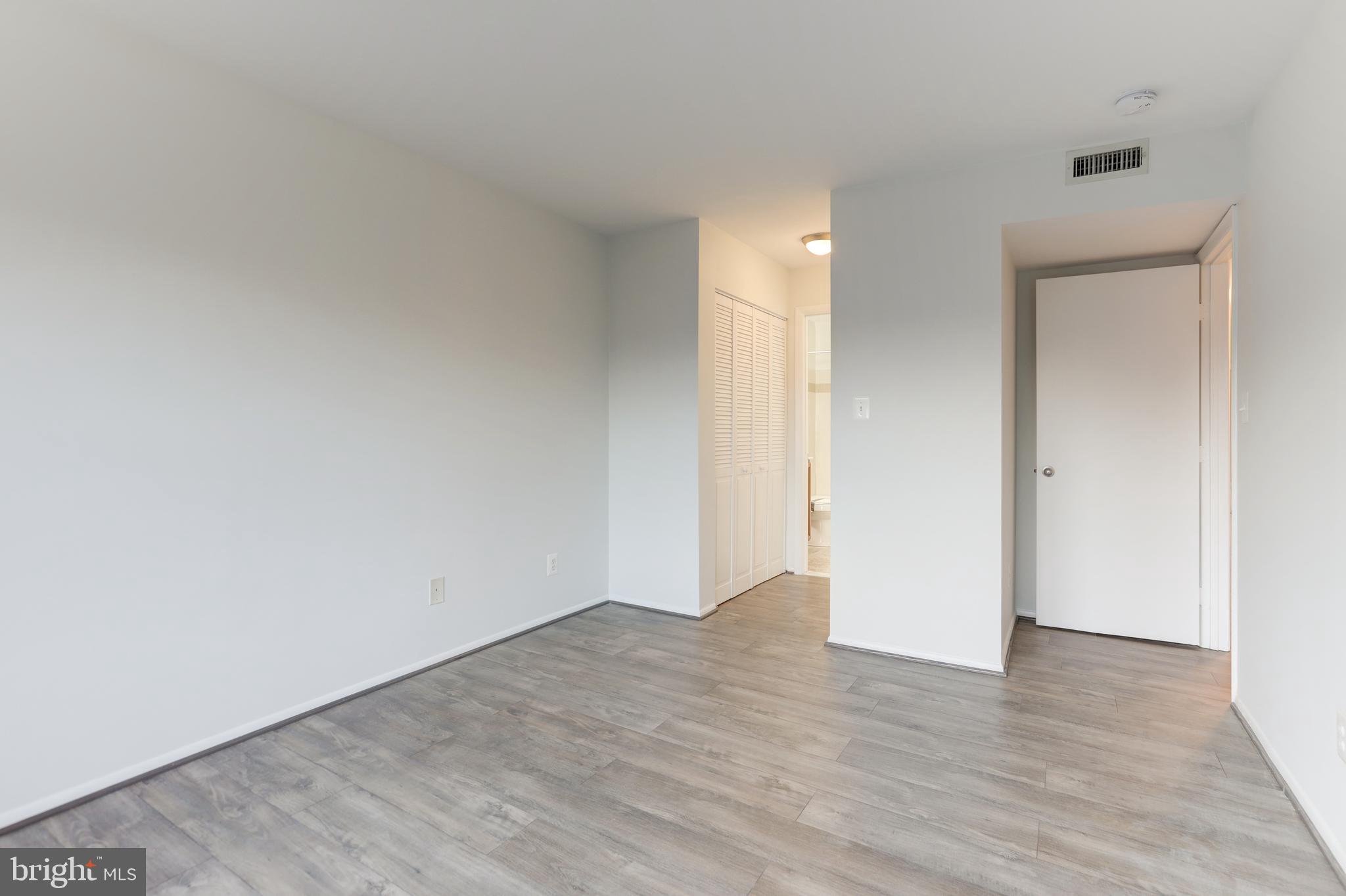 1702 Ascot Way Reston, VA 20190 - Photo 27 of 34 Gallery Image 27
