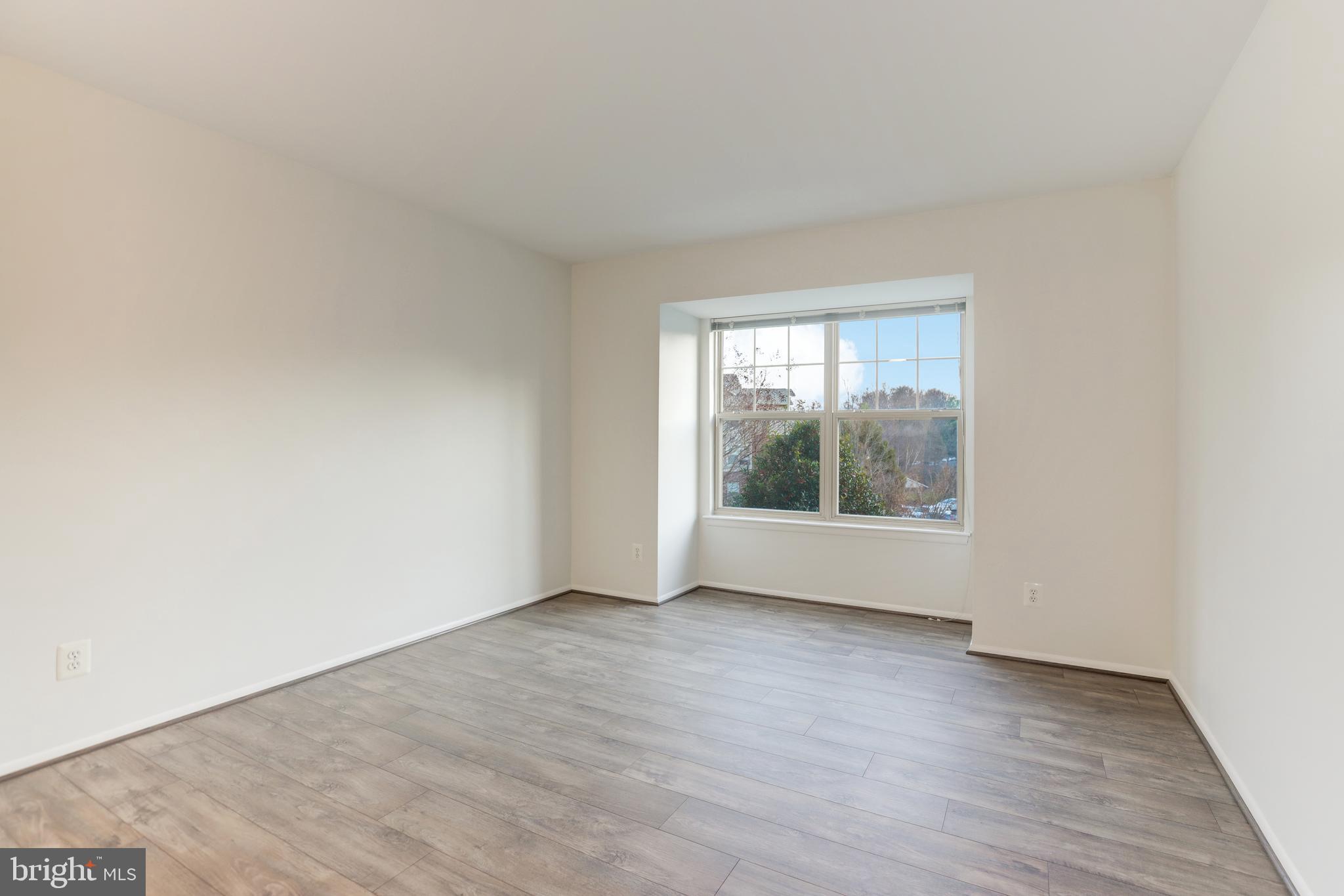 1702 Ascot Way Reston, VA 20190 - Photo 29 of 34 Gallery Image 29
