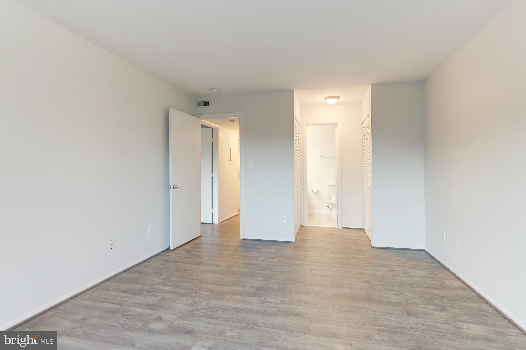 1702 Ascot Way Reston, VA 20190 - Photo 31 of 34 Gallery Image 31