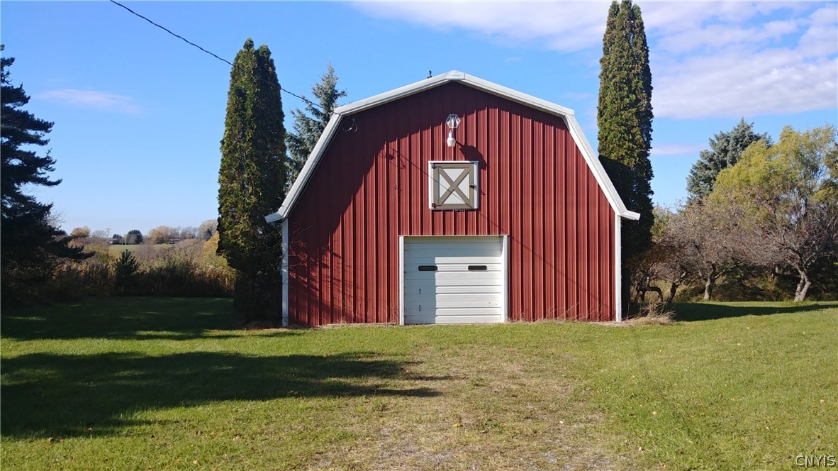 4187 Young Road Onondaga, NY 13215 - Photo 6 of 9