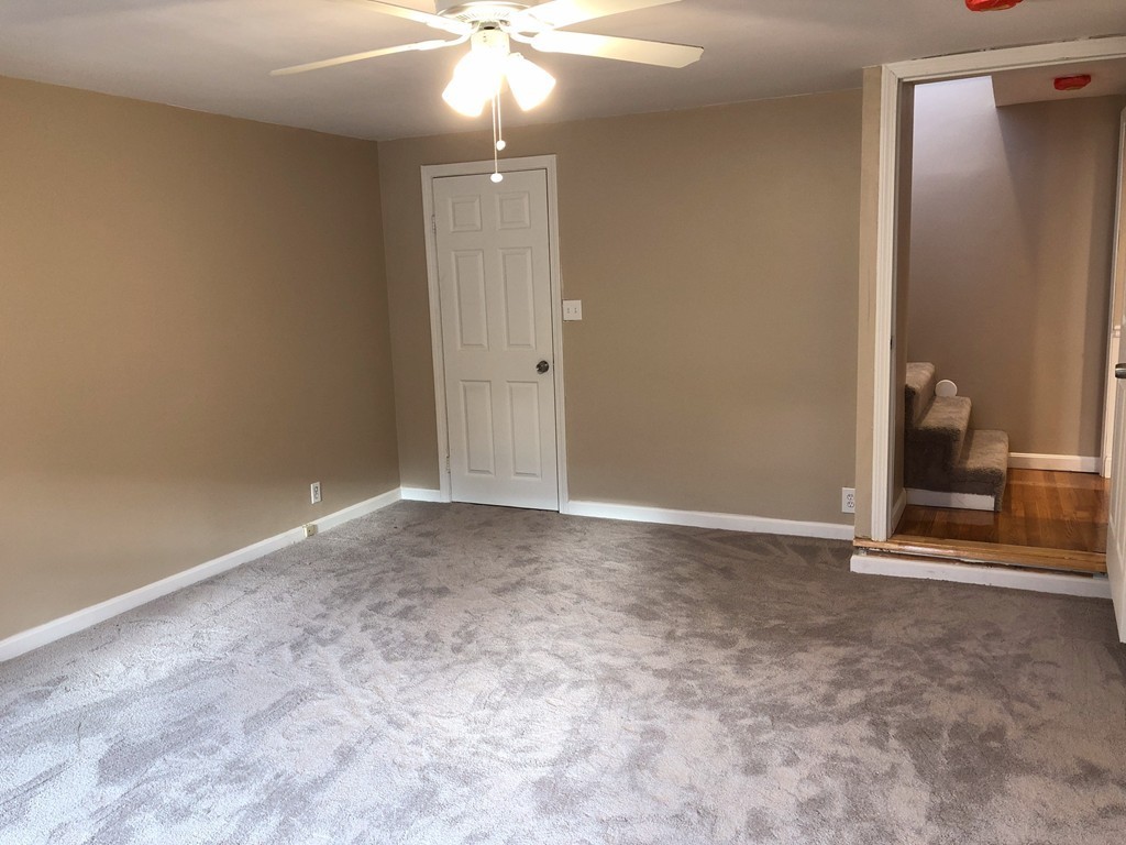 233 Burnham Road Lowell, MA 01852 - Photo 10 of 25 Gallery Image 10