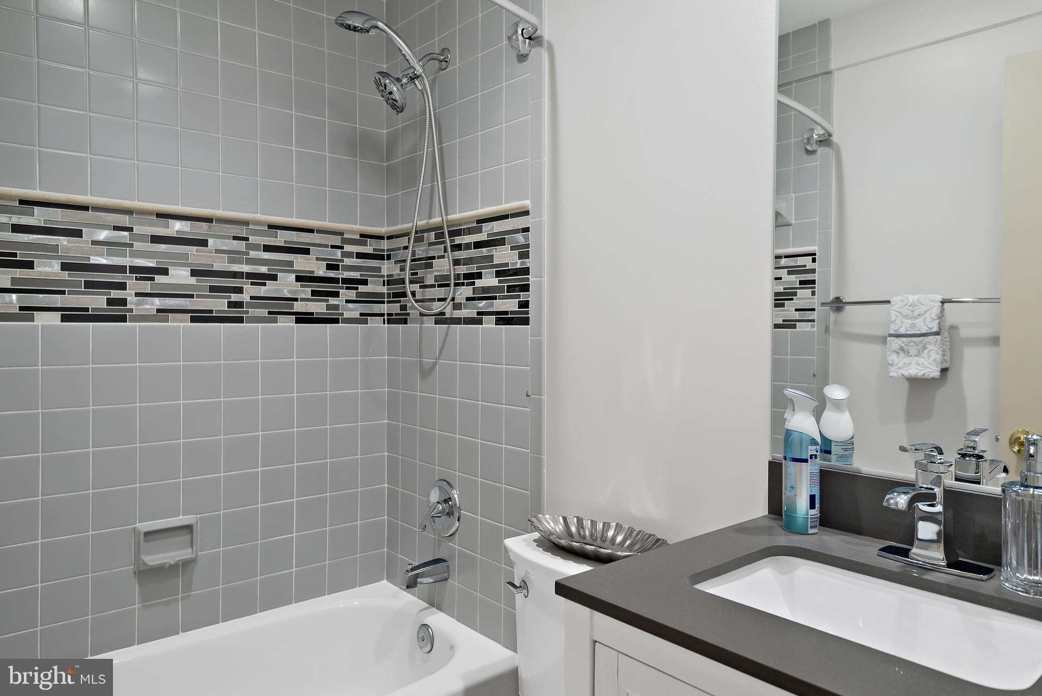 9621 River Road Potomac, MD 20854 - Photo 117 of 120 Ensuite bath for 5th bedroom in basement