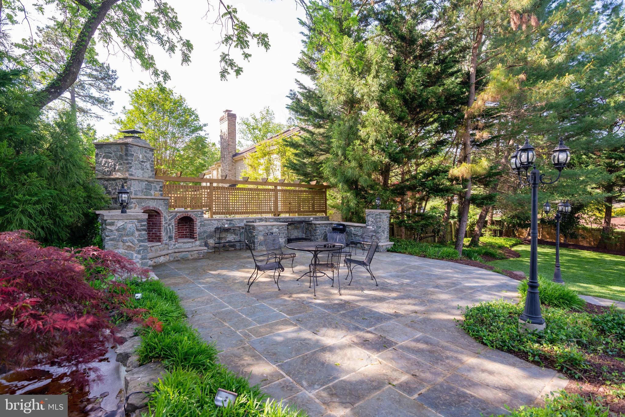 9621 River Road Potomac, MD 20854 - Photo 18 of 120 Slate side patio with grill