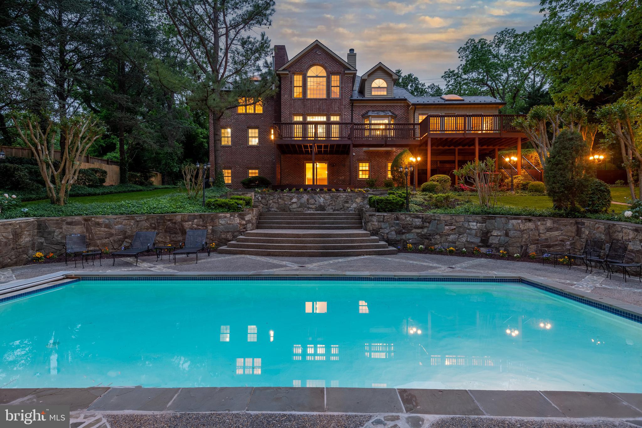 9621 River Road Potomac, MD 20854 - Photo 21 of 120 Pool and back of home at night