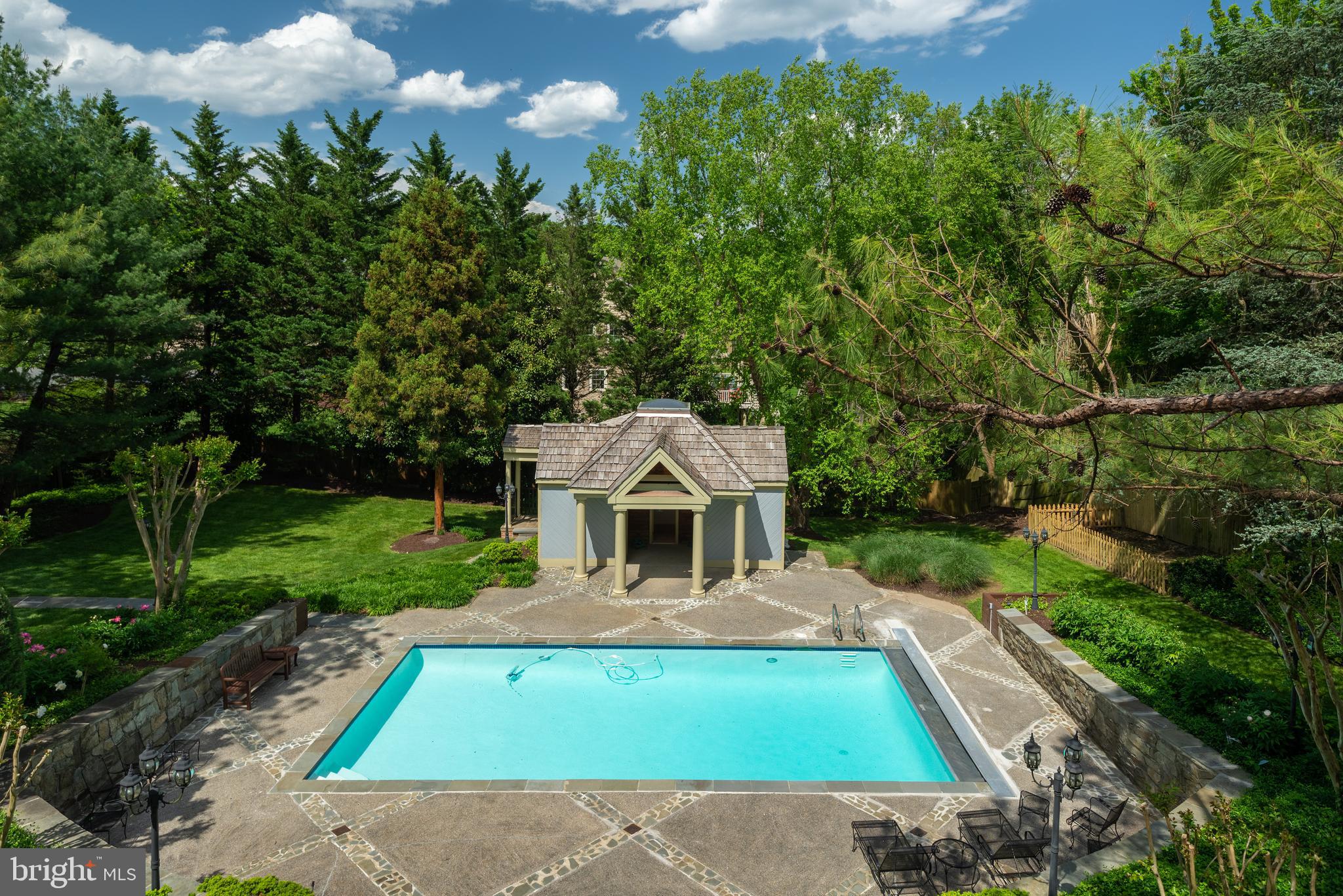 9621 River Road Potomac, MD 20854 - Photo 26 of 120 Front view of pool and pool house