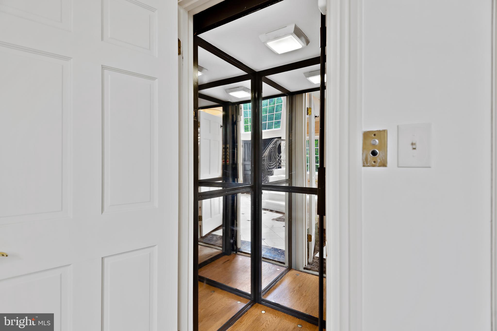 9621 River Road Potomac, MD 20854 - Photo 35 of 120 Custom Elevator