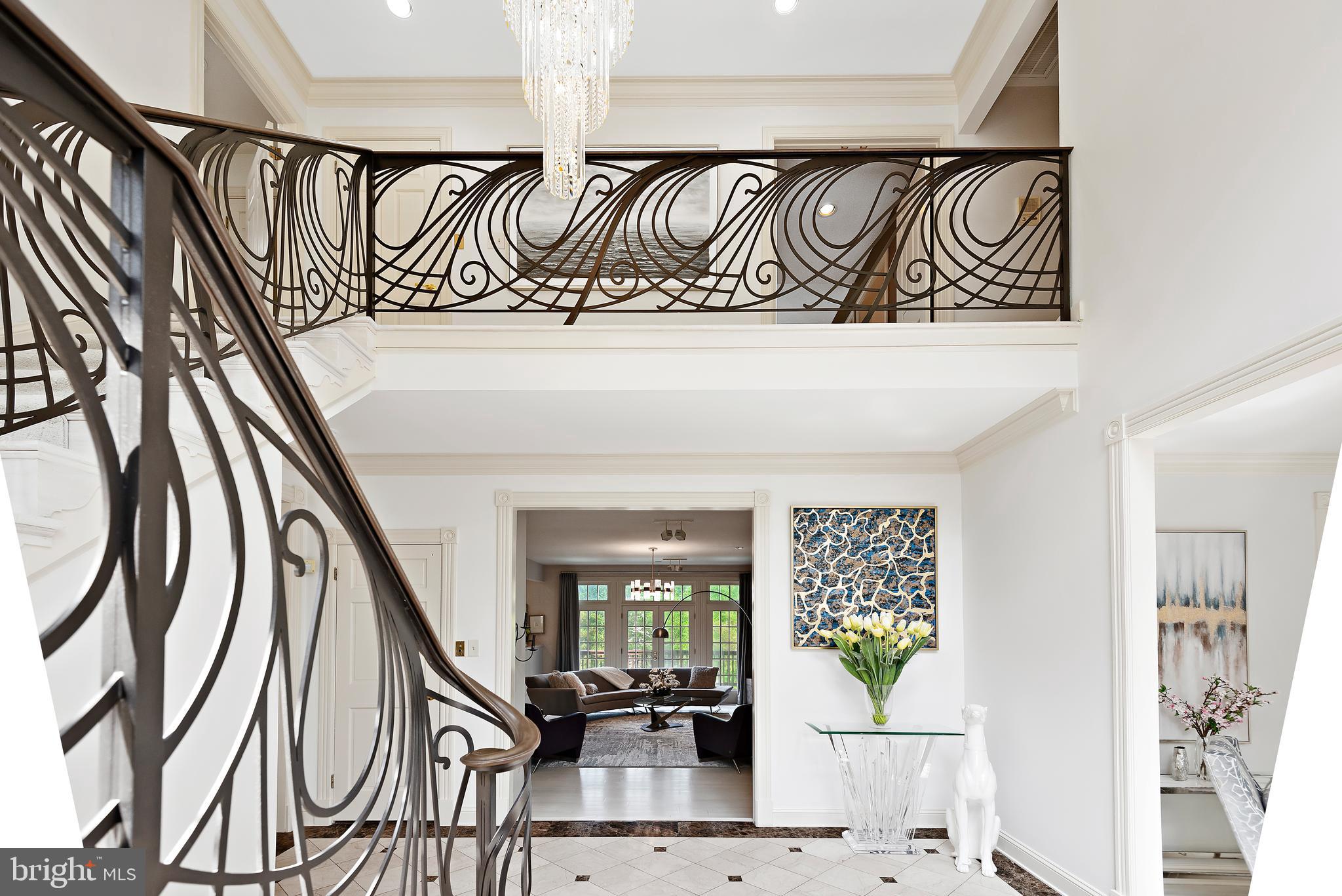 9621 River Road Potomac, MD 20854 - Photo 42 of 120 Foyer