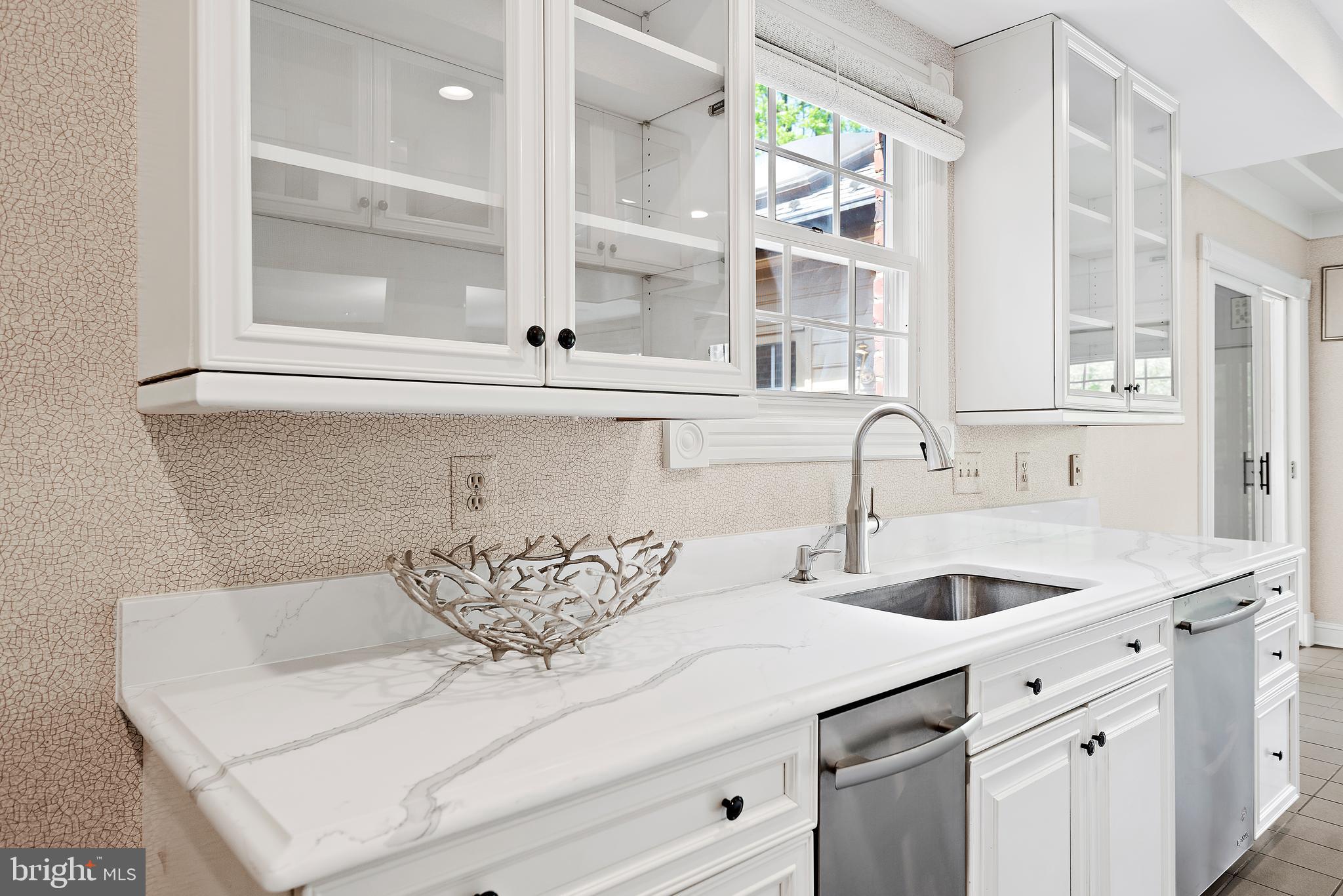 9621 River Road Potomac, MD 20854 - Photo 70 of 120 Kitchen