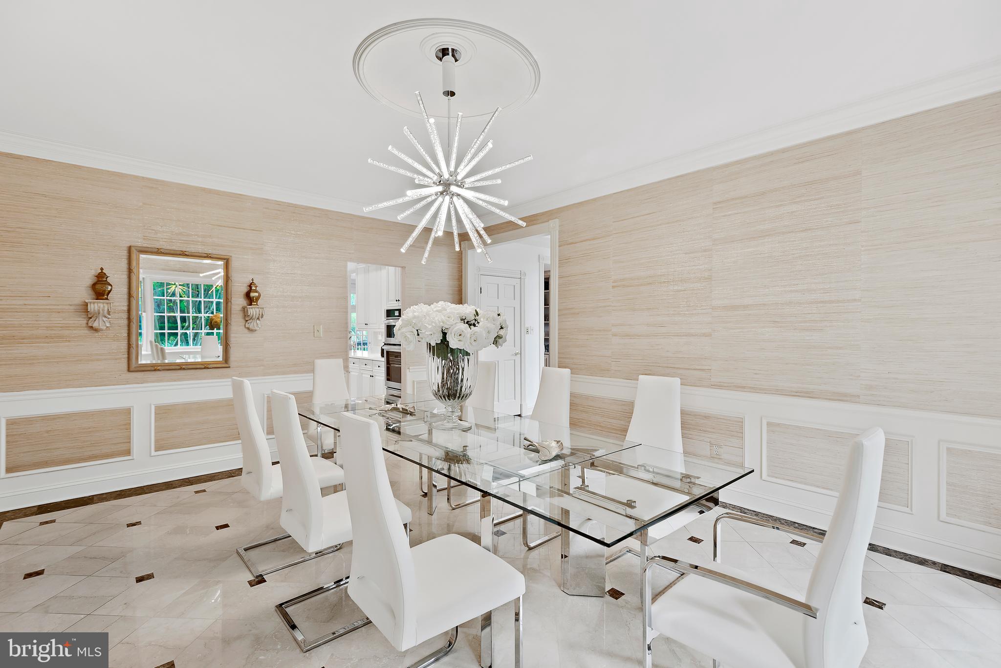 9621 River Road Potomac, MD 20854 - Photo 83 of 120 Formal Dining area