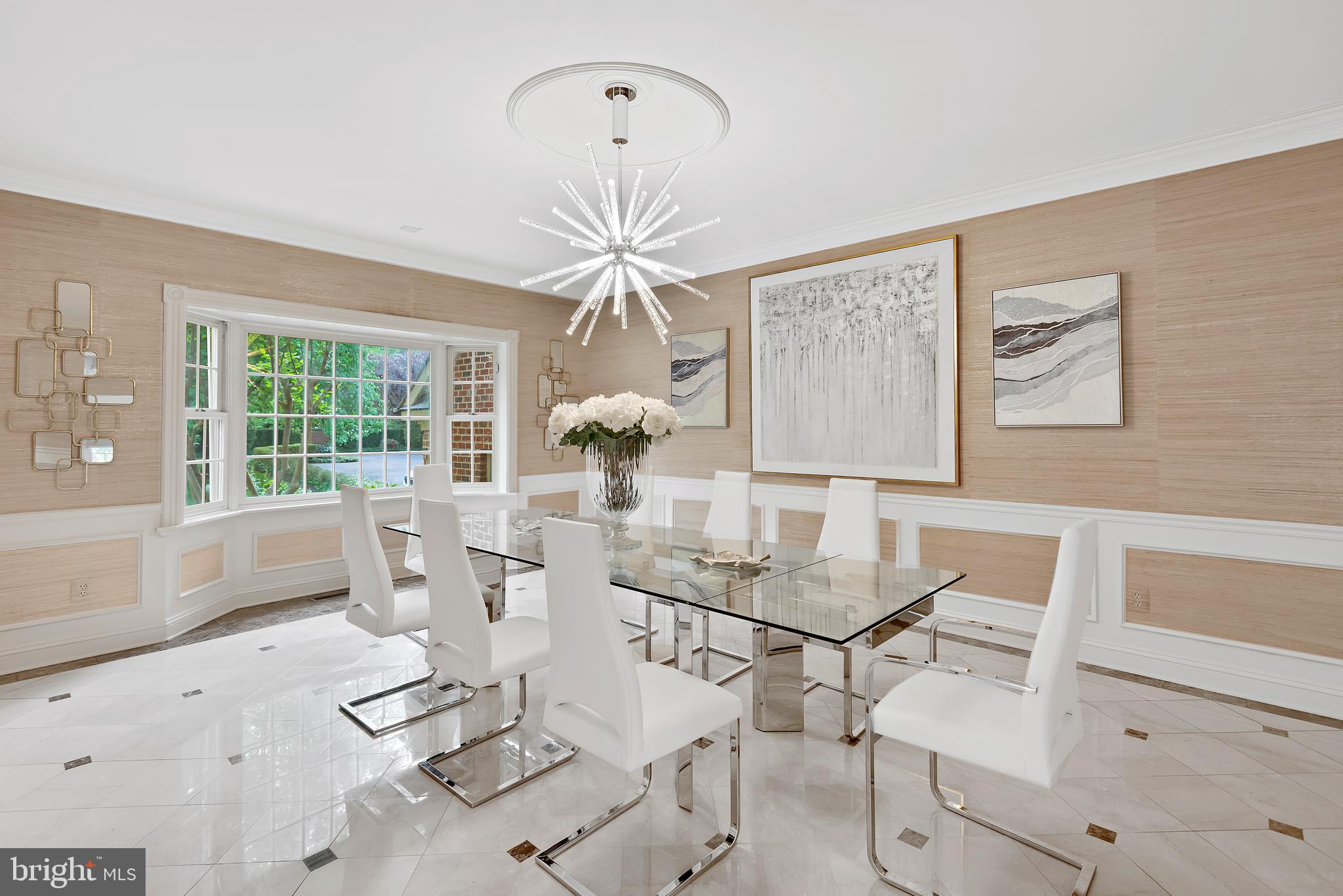 9621 River Road Potomac, MD 20854 - Photo 86 of 120 Dining area