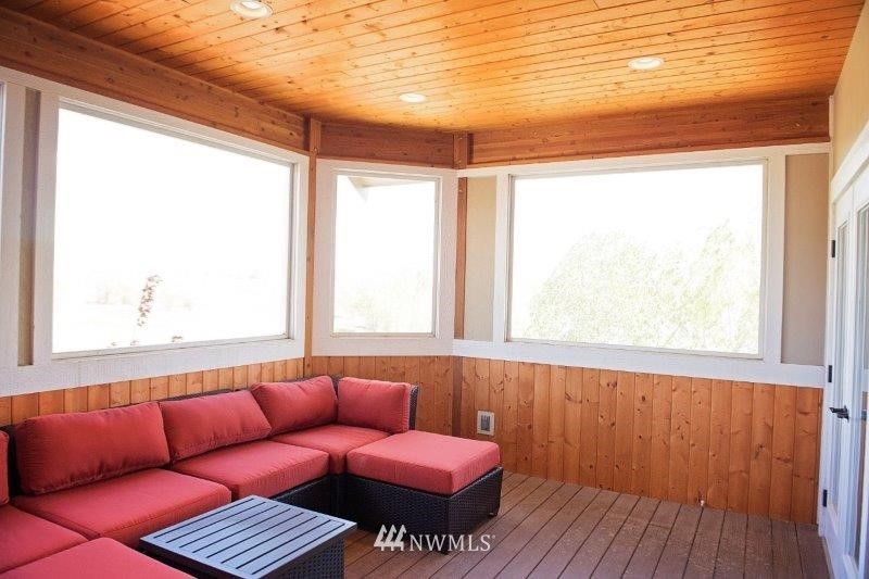 39 Horse Spring Coulee Road Tonasket, WA 98855 - Photo 20 of 24 Gallery Image 20