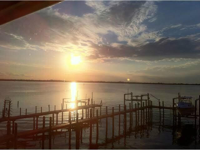 1831 Southwest Palm City Road, Unit C601 Stuart, FL 34994 - Photo 35 of 35 sunset