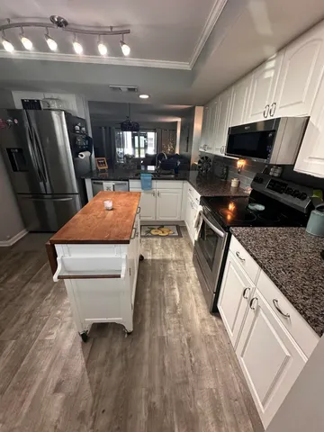 $270,000 | 1831 Southwest Palm City Road, Unit C601, Stuart, FL 34994