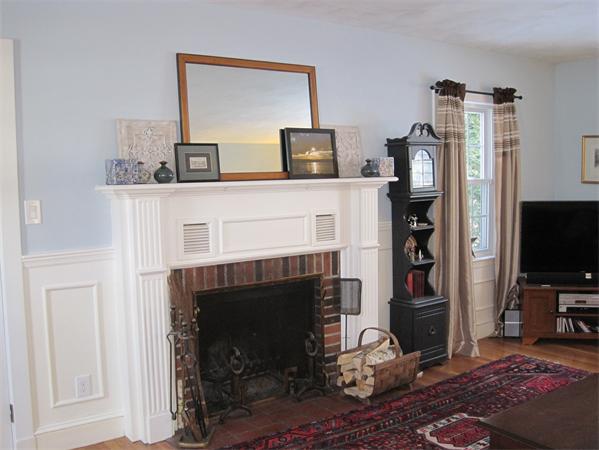 10 Furbush Road Boston, MA 02132 - Photo 8 of 30 Gallery Image 8