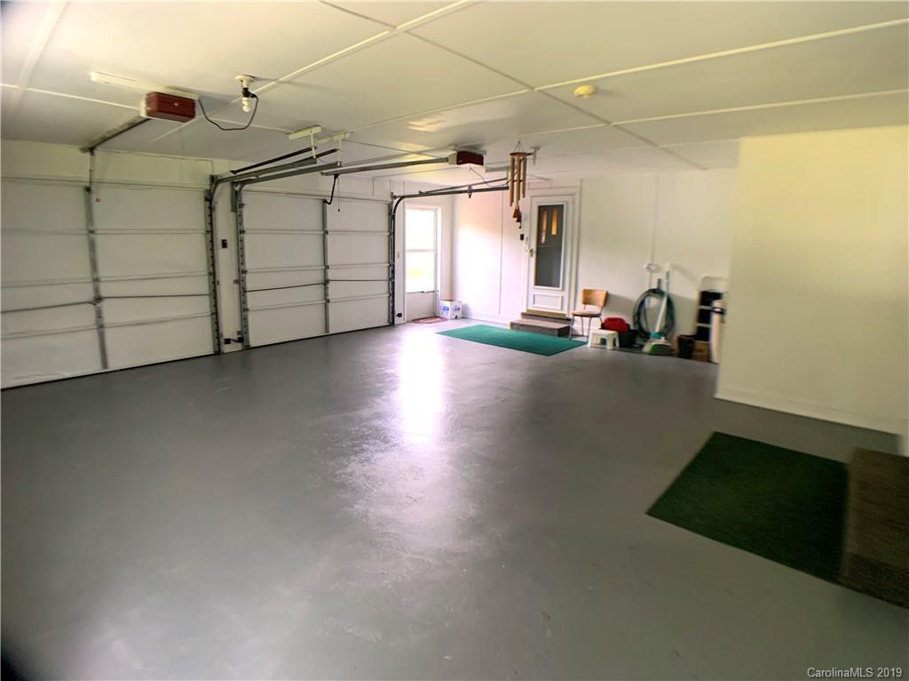 214 Jarrett Road Bakersville, NC 28705 - Photo 13 of 24 Gallery Image 13