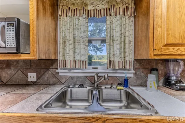 $399,900 | 15944 Hwy Ww, Lebanon, MO 65536