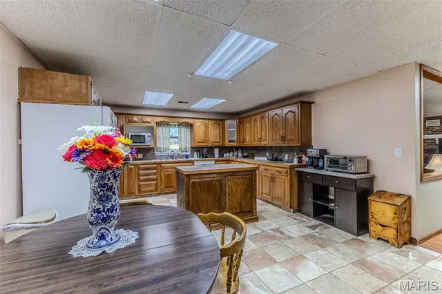 $399,900 | 15944 Hwy Ww, Lebanon, MO 65536