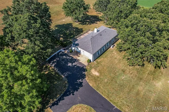 $399,900 | 15944 Hwy Ww, Lebanon, MO 65536