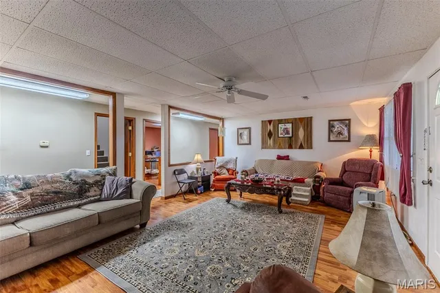 $399,900 | 15944 Hwy Ww, Lebanon, MO 65536