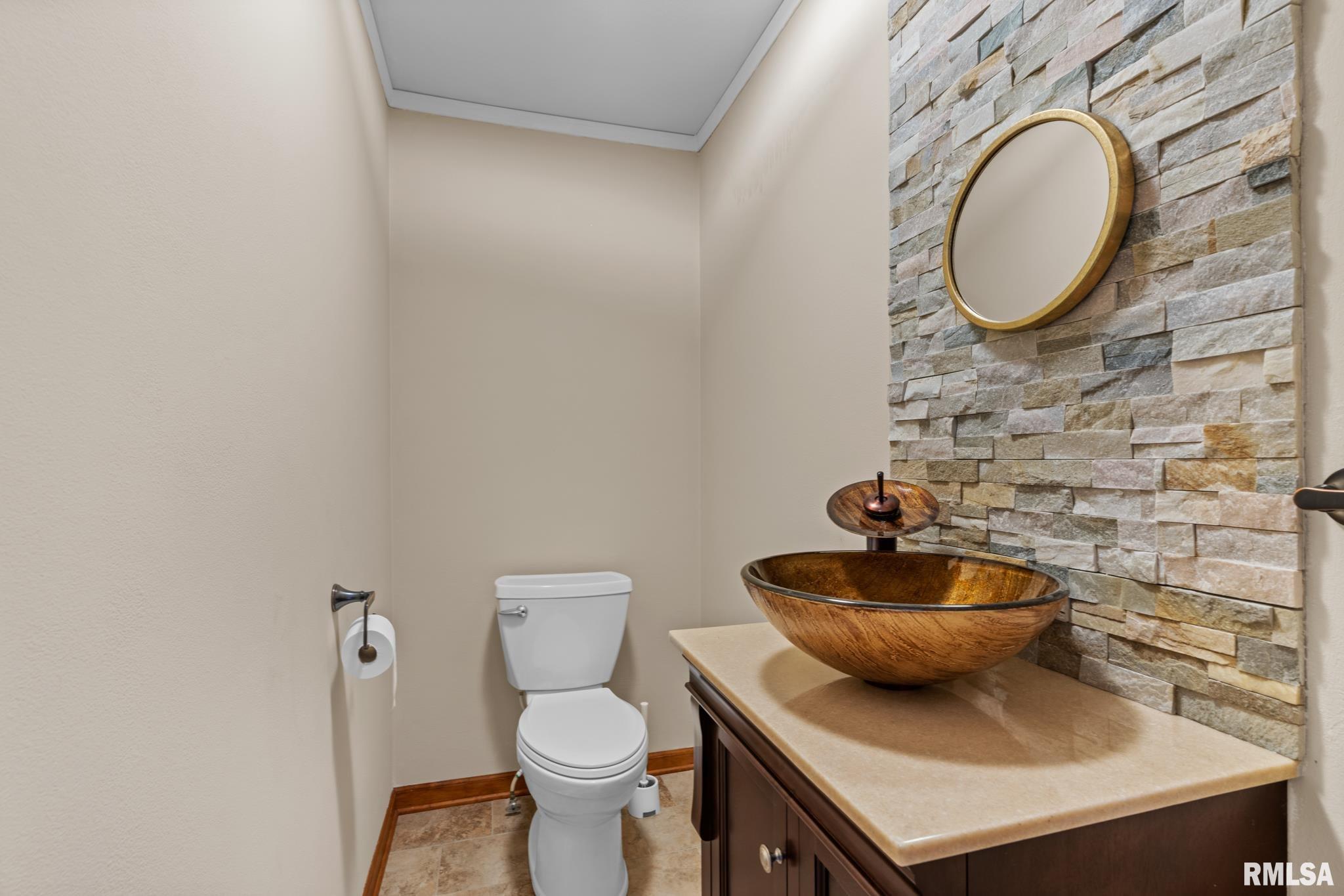 1821 Hunter Ridge Drive Springfield, IL 62704 - Photo 15 of 22 Gallery Image 15