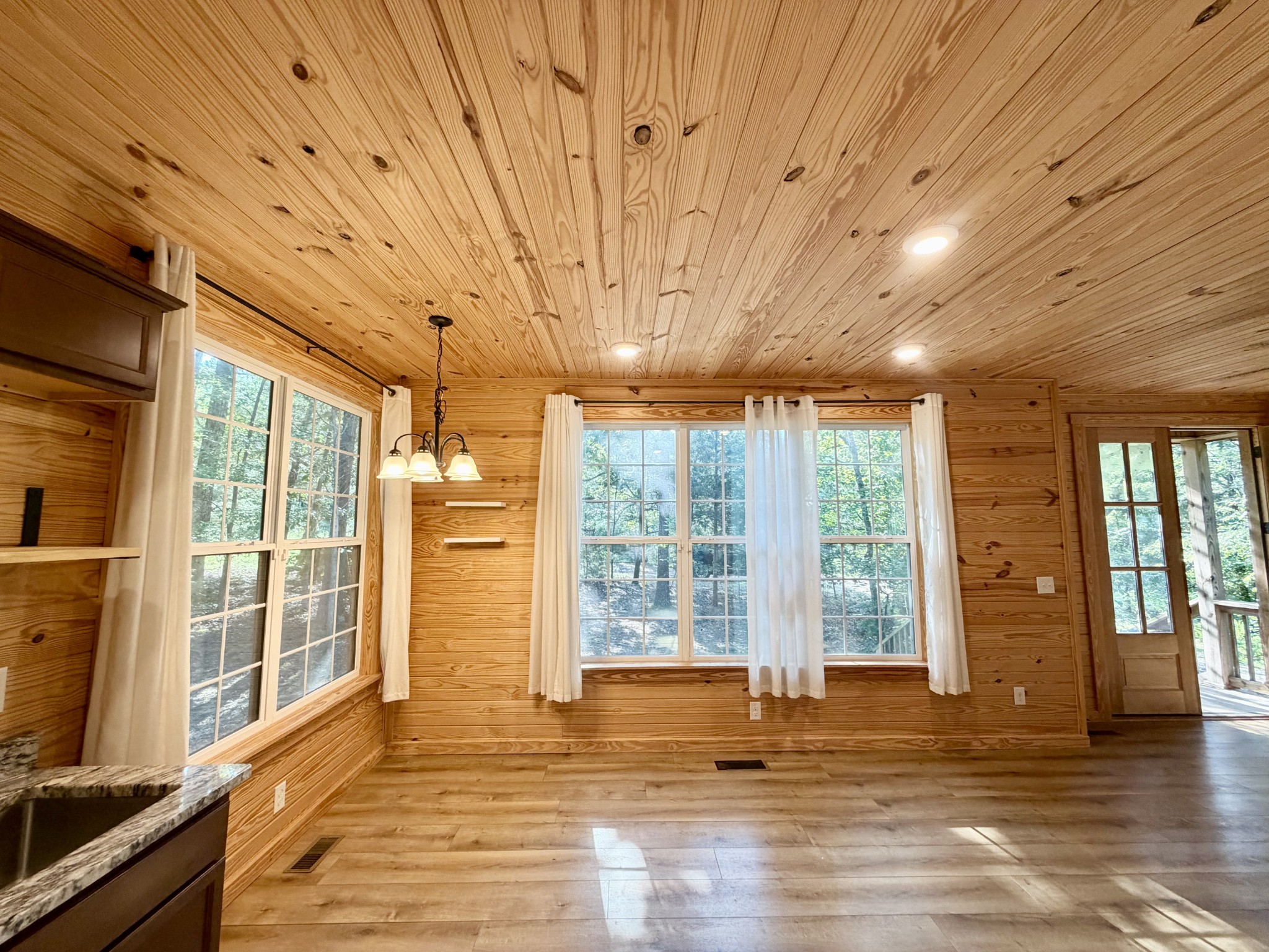 663 Promise Land Road Charlotte, TN 37036 - Photo 13 of 44 Gallery Image 13