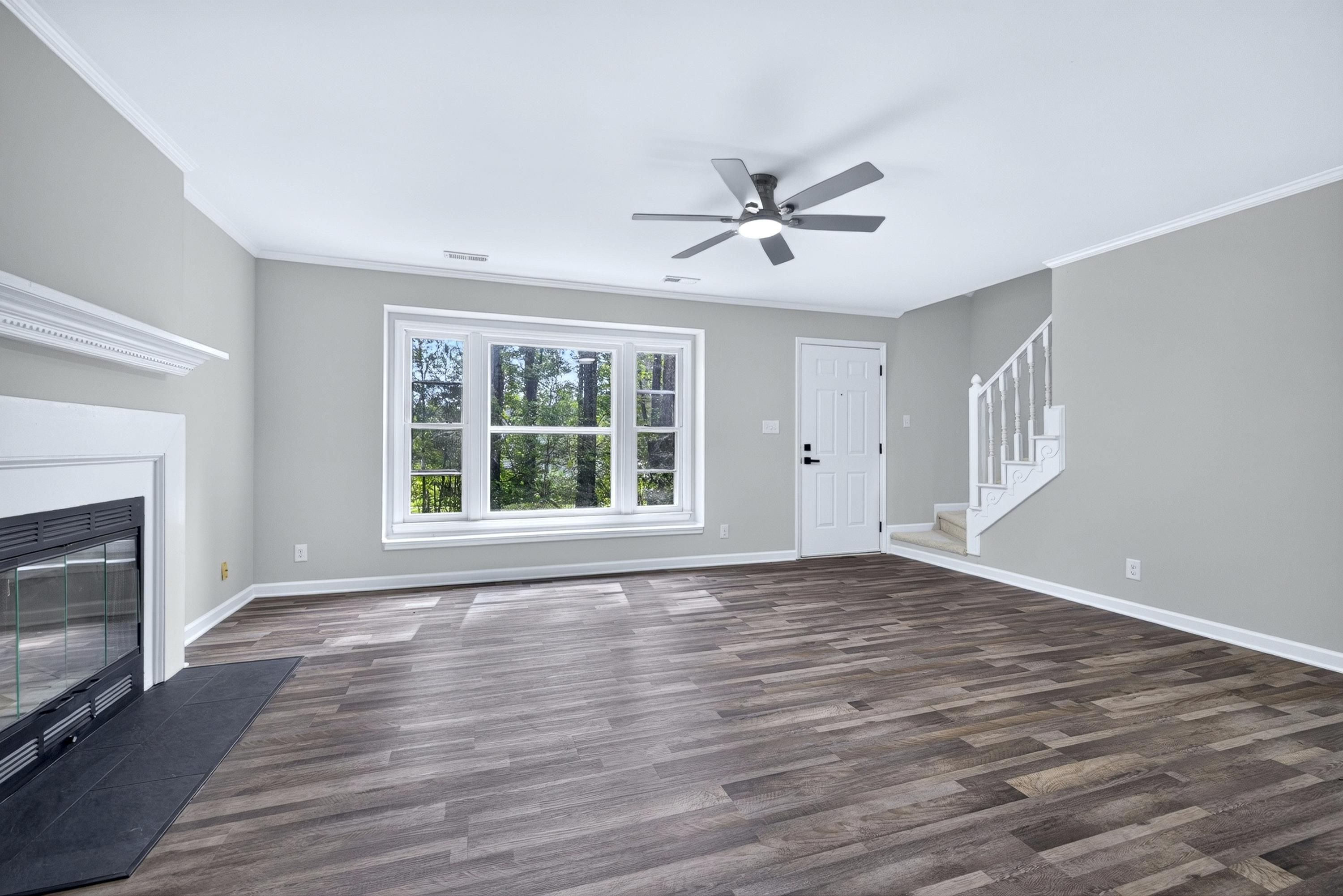 708 Powell Drive, Unit A Raleigh, NC 27606 - Photo 11 of 56 Large window at frotn
