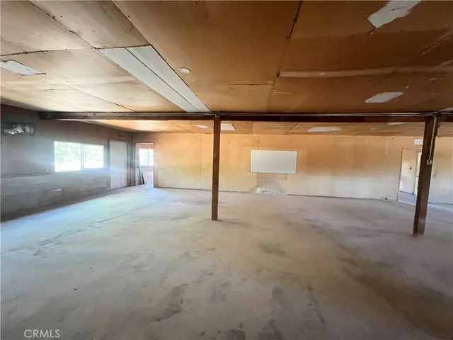 a view of empty room