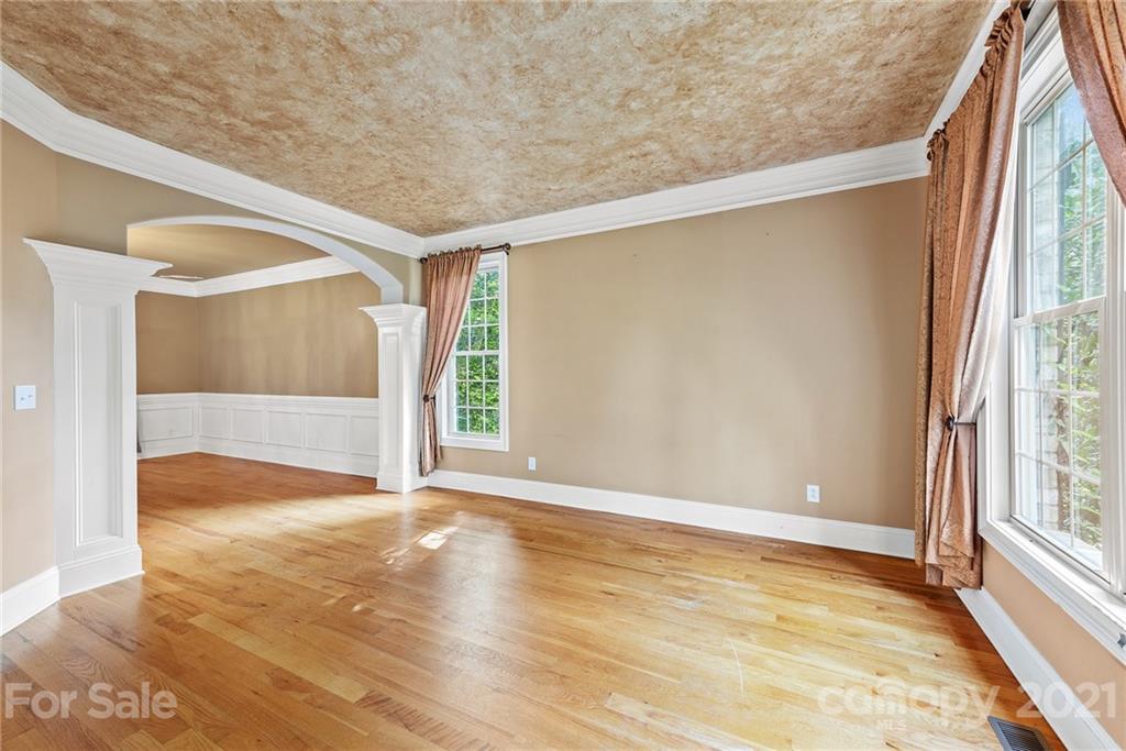 3268 Millstone Creek Road Lancaster, SC 29720 - Photo 12 of 35 a view of an empty room with a window