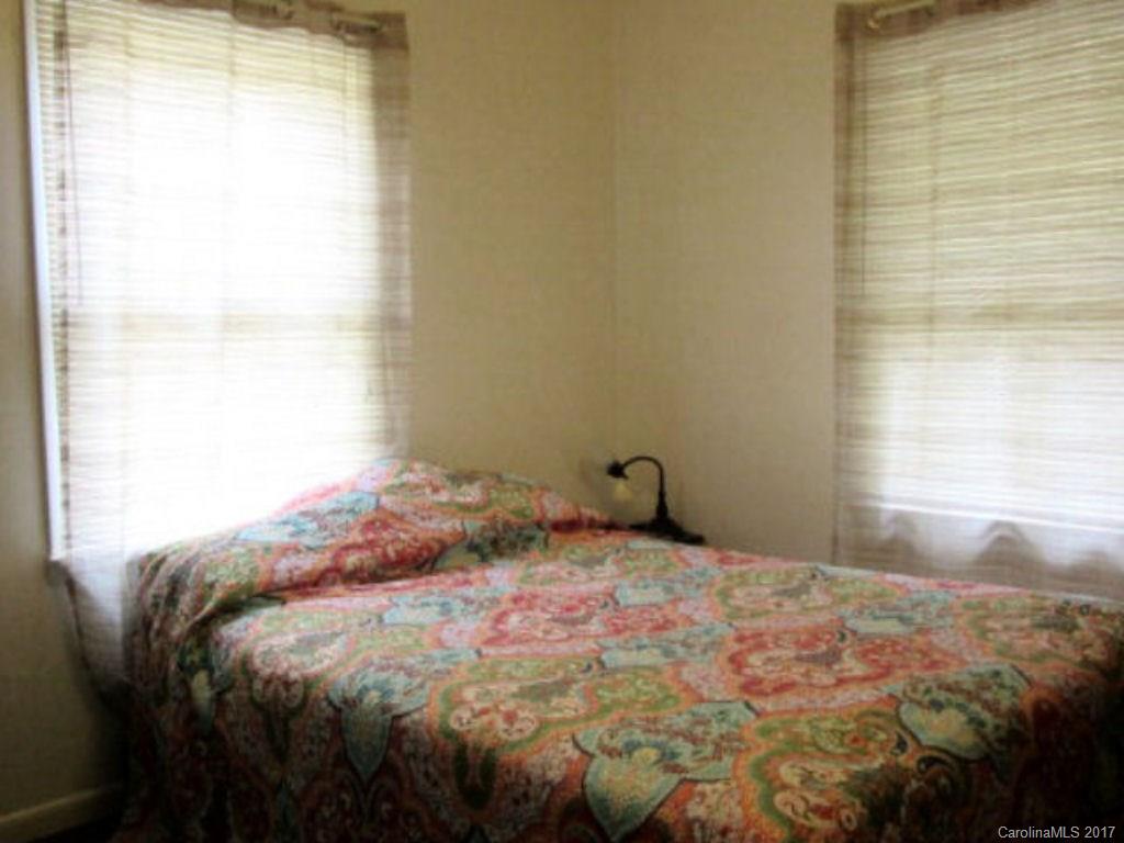 82 Iron Mountain Road Sylva, NC 28779 - Photo 14 of 24 Gallery Image 14