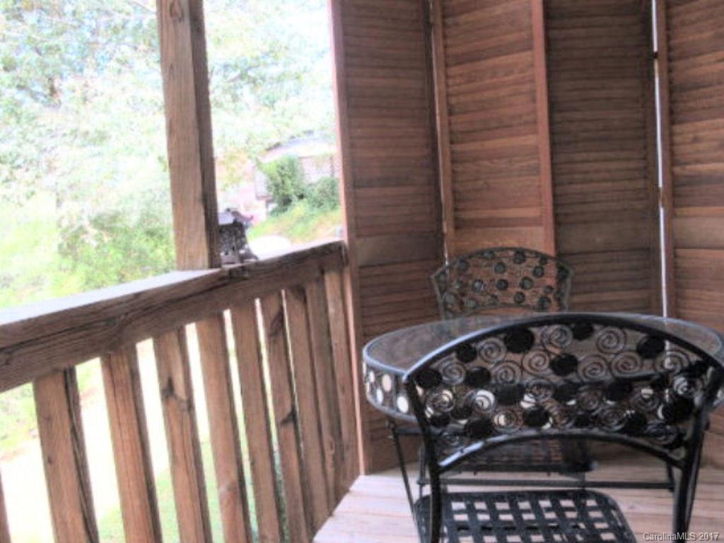 82 Iron Mountain Road Sylva, NC 28779 - Photo 18 of 24 Gallery Image 18