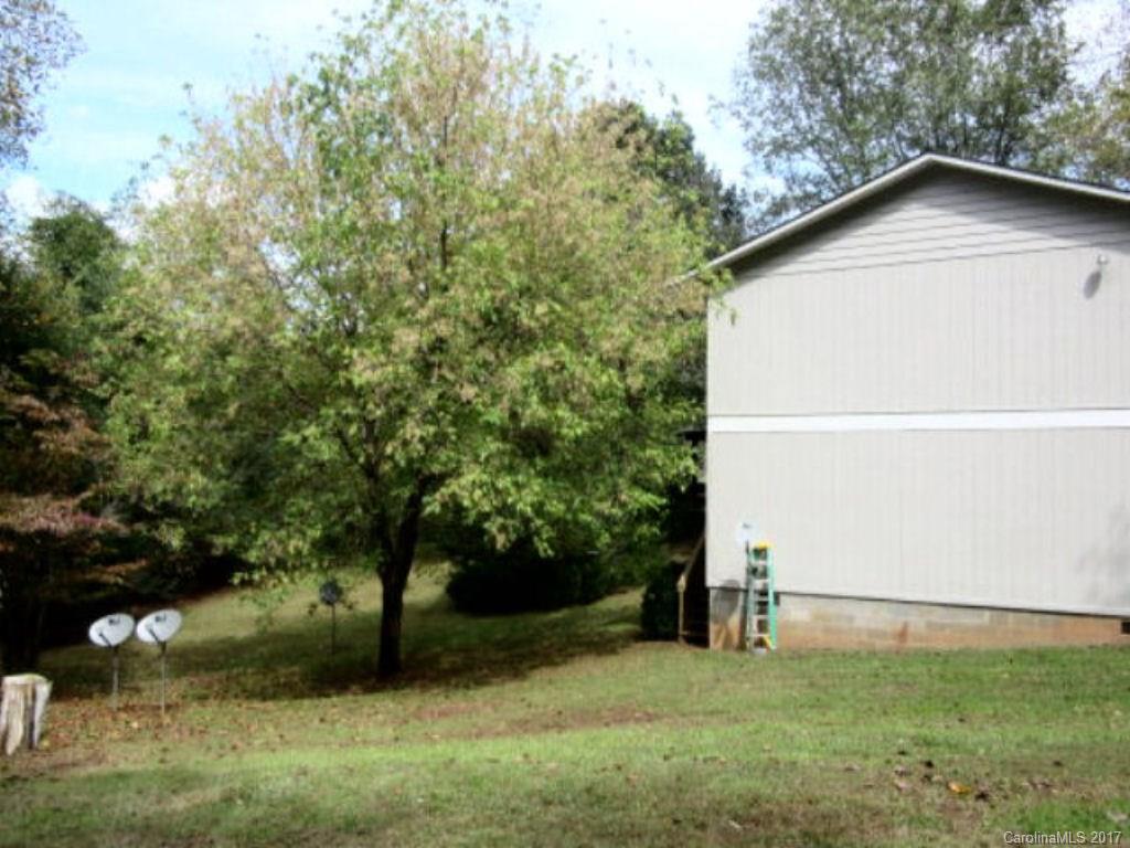 82 Iron Mountain Road Sylva, NC 28779 - Photo 9 of 24 Gallery Image 9