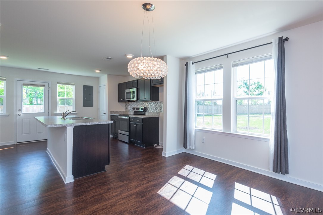 1322 Stone Ridge Park Loop Richmond, VA 23228 - Photo 11 of 33 Gallery Image 11